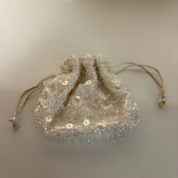 White Beaded Sequins Satin Drawstring Pouch Evening Bag Original Box Vintage - Picture 6 of 7